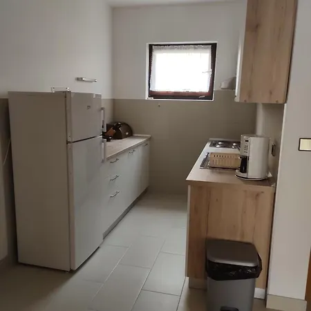 شقة Petra تروغير