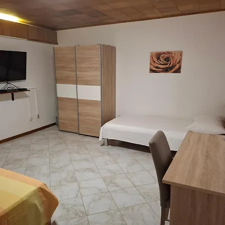 Petra Apartment Trogir